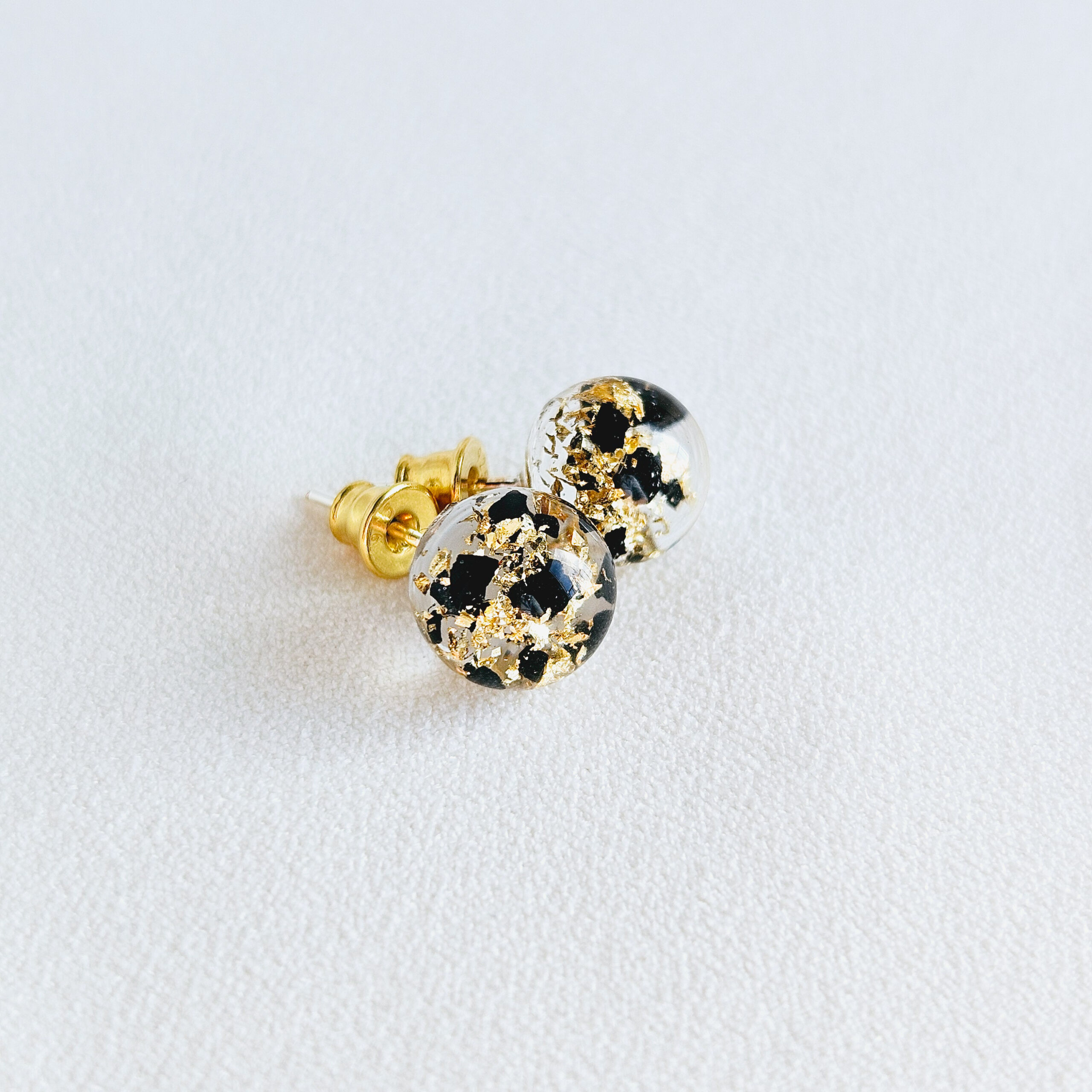 Boucles d'oreilles or/charbon "LOUNA" – Image 2